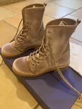 Stuart Weitzman Metermaid