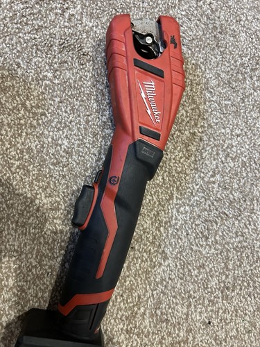Milwaukee m12 pipe cutter - m12,