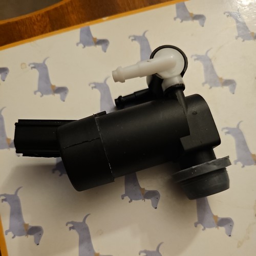Window washer pump for volvo - washer,