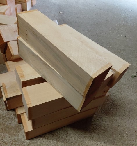 Beech spindle blank 12x2x2 - 12x2x2",