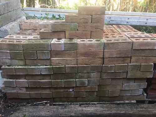 Harvest buff facing bricks - buff,