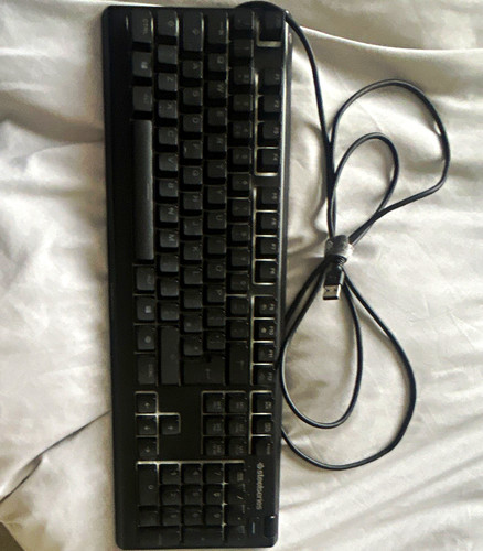 Steelseries wired usb - usb, keyboard