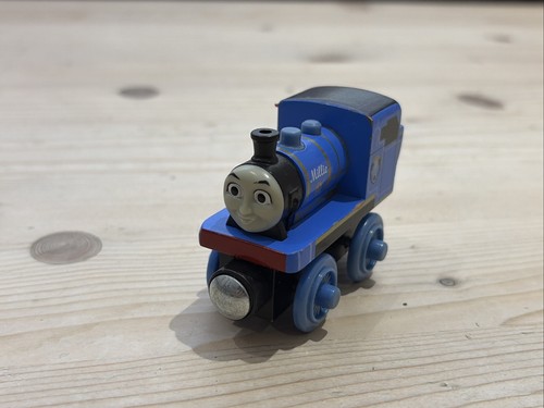 Thomas wooden railway - wooden,