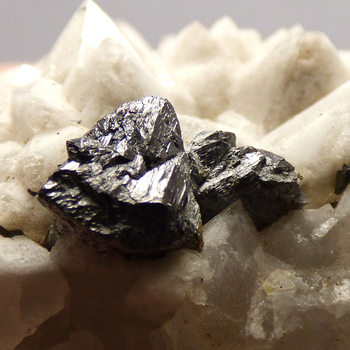 Sphalerite quartz cow cross - sphalerite,