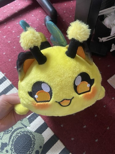 Aphmau large bee cat - aphmau,