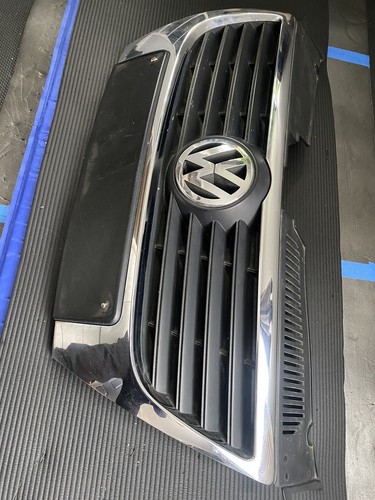Volkswagen passat front - volkswagen, grill