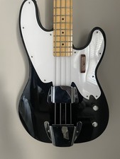 Squire Cabronita Bass