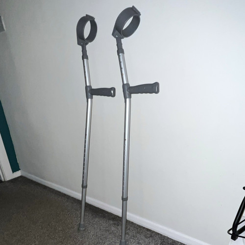 Adjustable height standard - adjustable,
