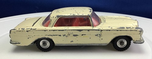 Corgi 230 mercedes - 230, benz