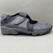 Nike Air Rift Suede "Medium