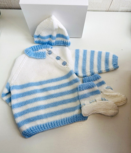 Handmade baby knitted - handmade,