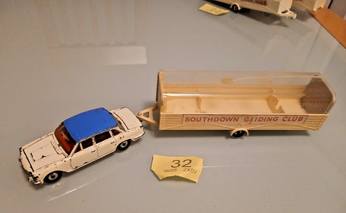 Dinky 118 triumph 2000 - dinky,