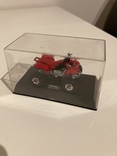 Honda Sportrax 400EX Quad Bike Scale Model In Red, In Display Case, Bike 6cm
