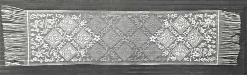 Lace table runner chantilly - lace,