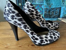 M&S Limited Collection black