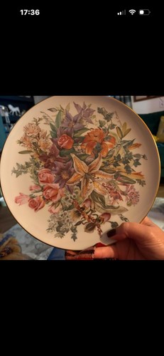 Large hutschenreuther floral - hutschenreuther,