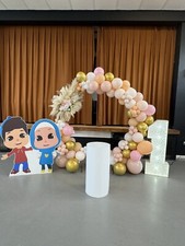 Cartoon Cut Out With Balloon