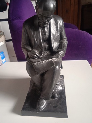 Bust lenin weight 2 kg - bust,