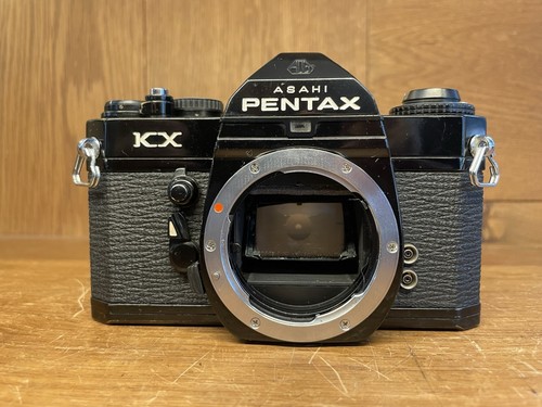 Cla near mint pentax - mint, kx