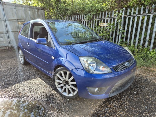 Fiesta breaking spares - fiesta,