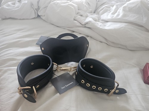 Ann summers black - mask, &