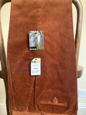 Brook Taverner Pleated Front