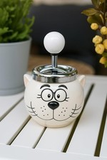 Cat Face Push Ashtray |