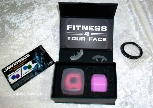 New women jawzrsize facial - new,