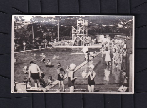 Postcard oulton broad swimming - oulton,