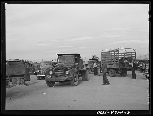 Photo butte montana 1942 scrap - montana,