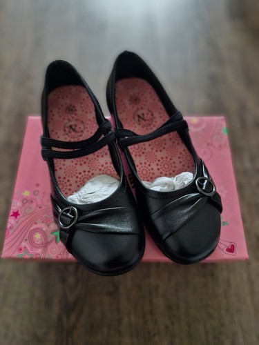New girls norvic leather - new,