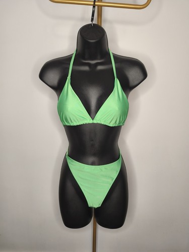 Pretty little thing neon green - little,