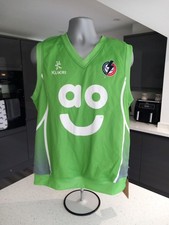 BNWT Mens Medium Kukri