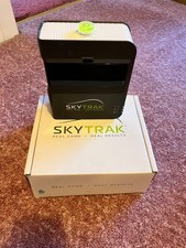Sky Trak Launch Monitor Golf Simulator + Metal Case