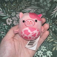 Mini Squishmallows Kerry the Sea Cow