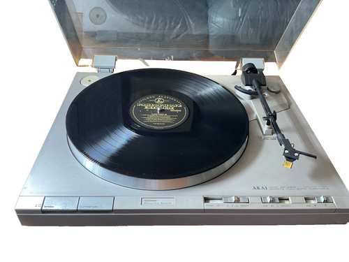 Akai vintage turntable - vintage,
