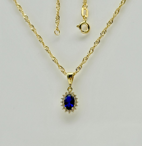 Solid 9ct yellow gold sapphire - 9ct,