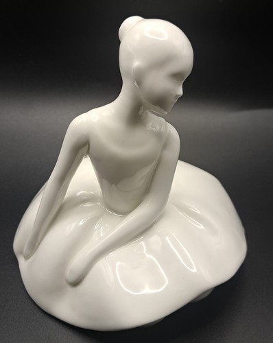 Vintage bone china - bone, royal