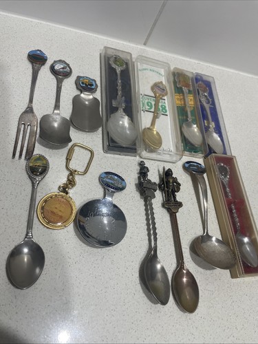 Bulk lot souvenir - lot,