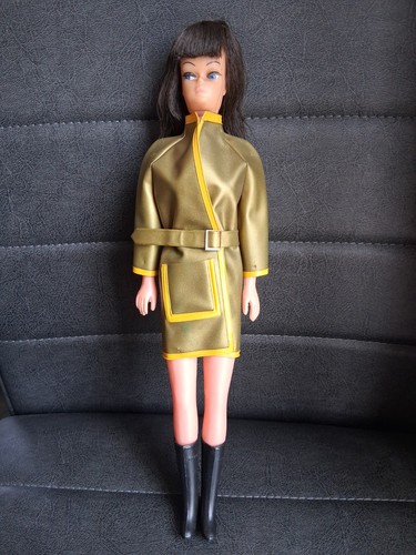 Maddie mod slick chick - chick, clone