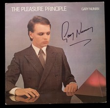 SIGNED SIGNED GARY NUMAN