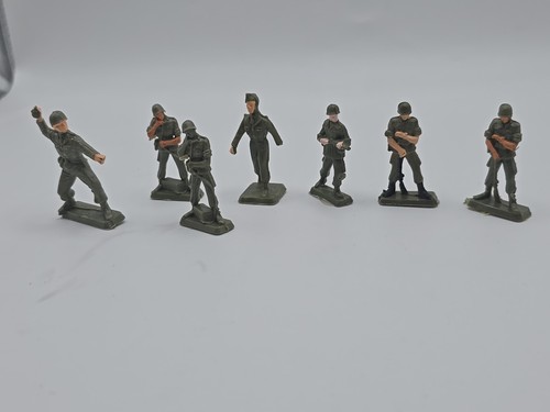 Solido figures scale - 1:50,