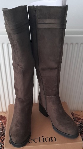 New khaki green boots - new,