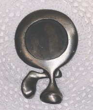 🕯️ Miniature Ghost Photo - Pewter Frame – Haunting Image Appears Under UV Light