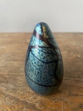 Iridescent Isle Of Wight Egg Studio Art Glass PaperWeight 181 Grams 8cm VGC