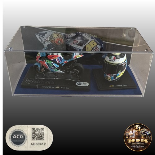 Valentino rossi signed - valentino,