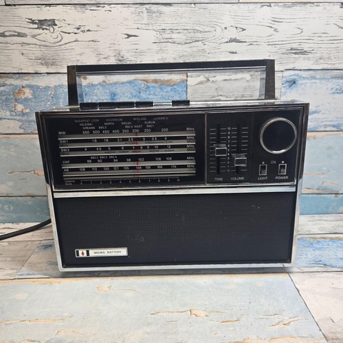 Bush vtr178 multiband mains - bush,