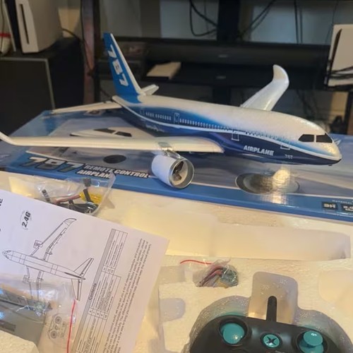 3ch airplane bm30 787 - airplane,