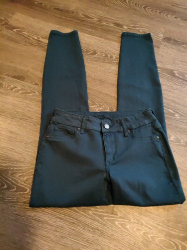 Maurices woman size xsr - maurices,