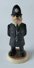 Bulldog Policeman Robert Harrop Dog Figure